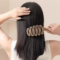 Ribbed Hair Care Comb