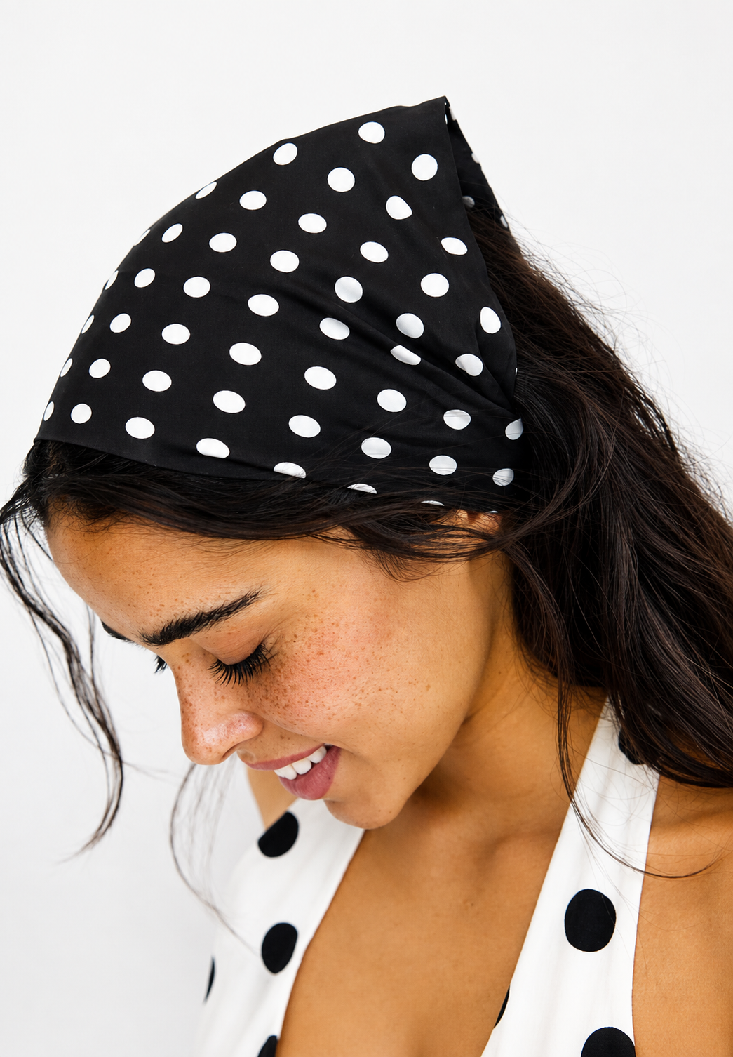 Women's Elastic Polka Dot Headscarf.